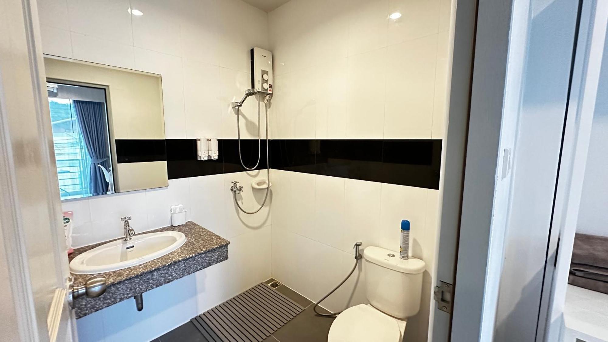 Bed and Breakfast Auriflex House Krabi town Esterno foto